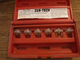 45625 Cen-tech 6 Pc. Noid Light Set Used