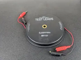 Rb1137 Cornwell #bl042 Tools 30 Retractable Test Leads