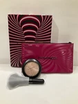 Mac Trick Of The Light Extra Dimension Skinfinish Kit Facebrush Holiday Gift Set. Fixed Price $26.99.